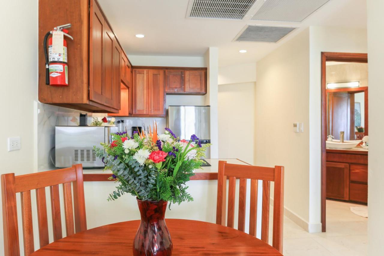 Sunbreeze Suites San Pedro  Eksteriør billede