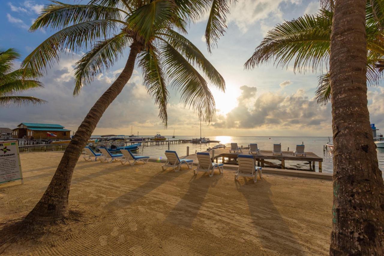Sunbreeze Suites San Pedro  Eksteriør billede