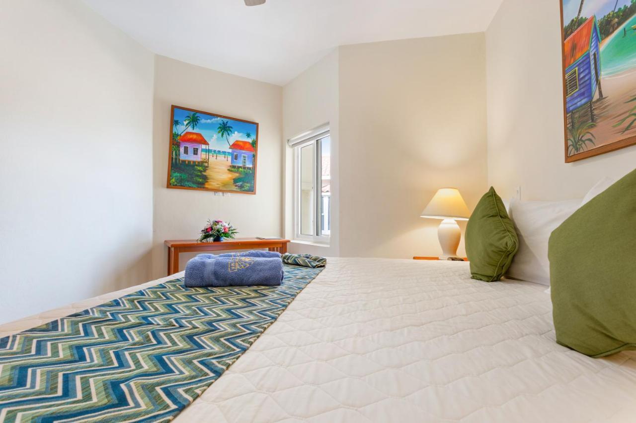 Sunbreeze Suites San Pedro  Eksteriør billede