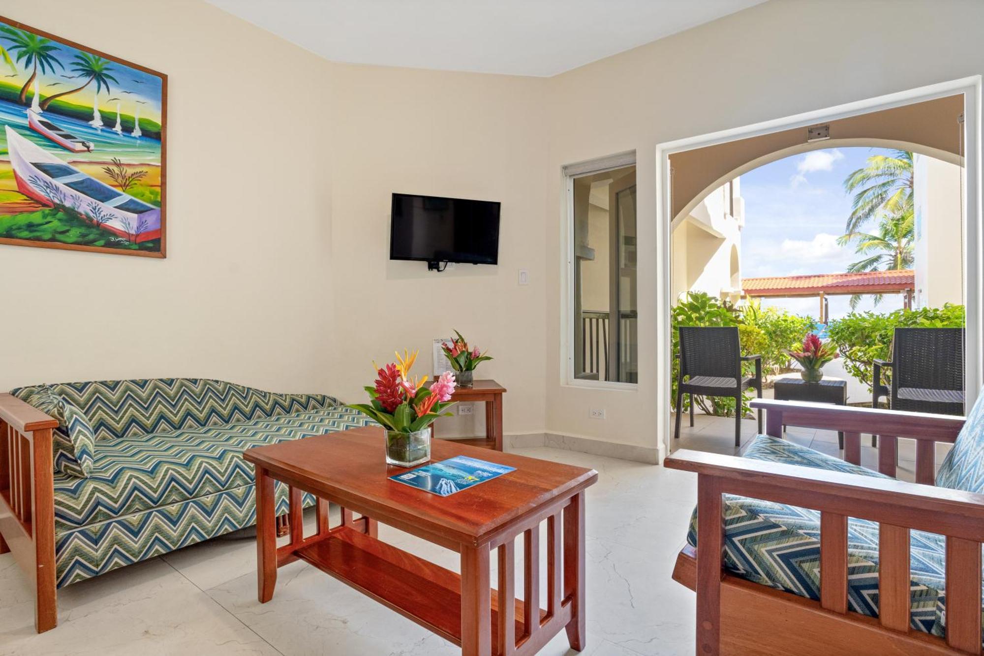 Sunbreeze Suites San Pedro  Eksteriør billede
