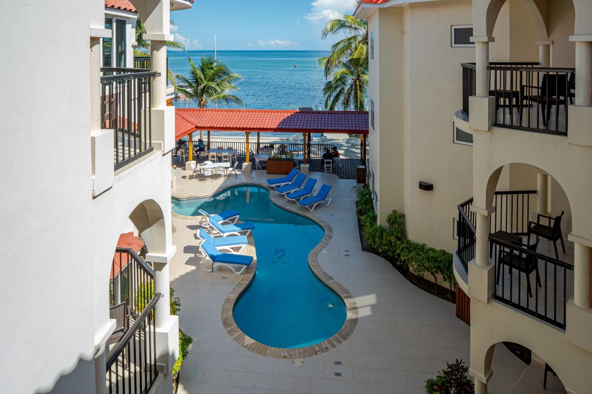 Sunbreeze Suites San Pedro  Eksteriør billede
